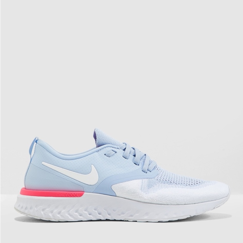 NIKE Odyssey React 2 Flyknit - NEW WITH BOX